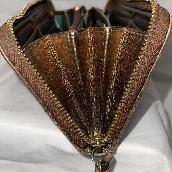 Coach Signature Brown Accordion Wallet with Satin Stripes in the interior - Picture 12 of 16